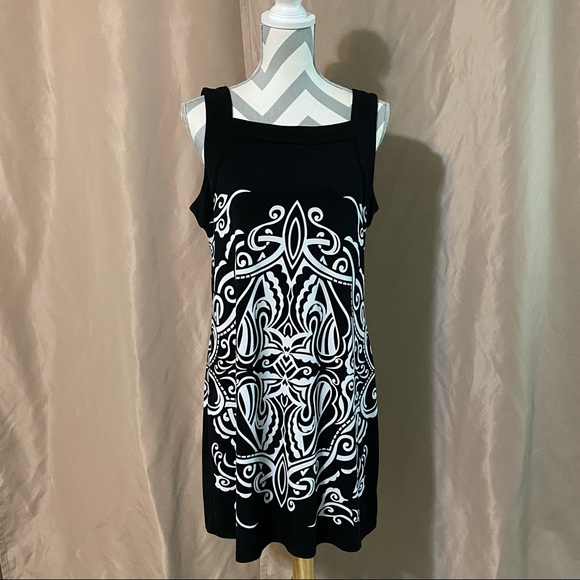 Style & Co Petite Large Black White Dress